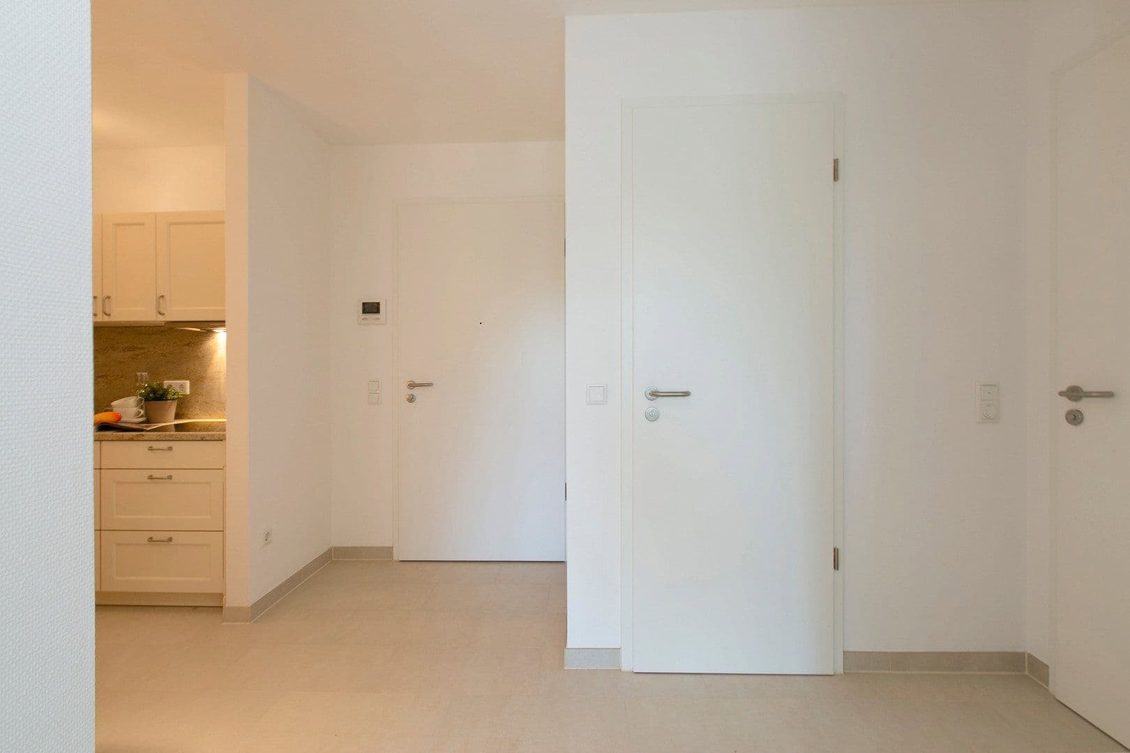 Pronájem bytu 3+1 75 m², Rüsselsheimer Allee 84a, Mainz-Laubenheim, Porýní-Falc Pronájem bytu 3+1 75 m², Rüsselsheimer Allee 84a, Mainz-Laubenheim, Porýní-Falc