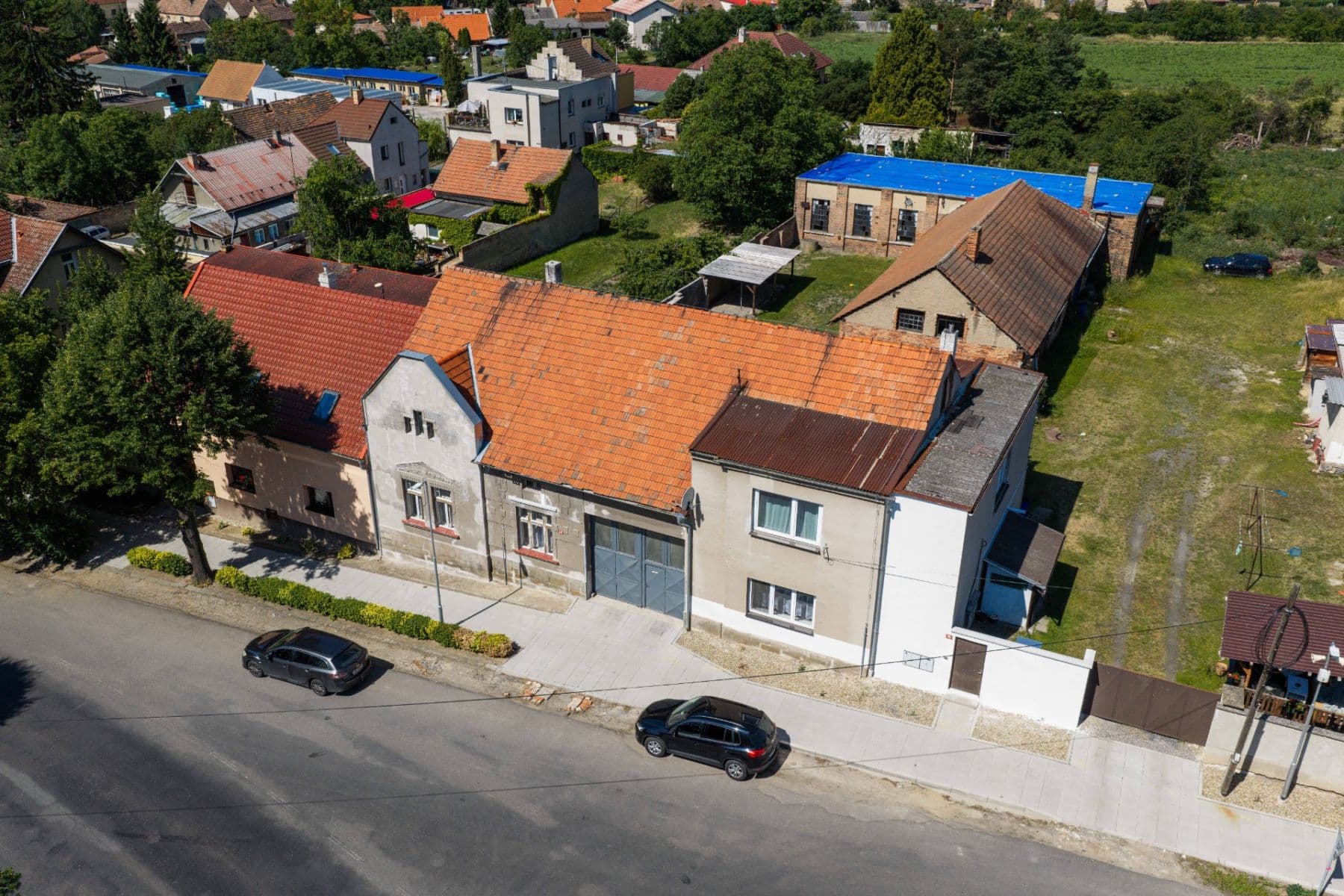 Prodej domu 500 m², pozemek 1.112 m², Revoluční, Zlonice, Středočeský kraj Prodej domu 500 m², pozemek 1.112 m², Revoluční, Zlonice, Středočeský kraj