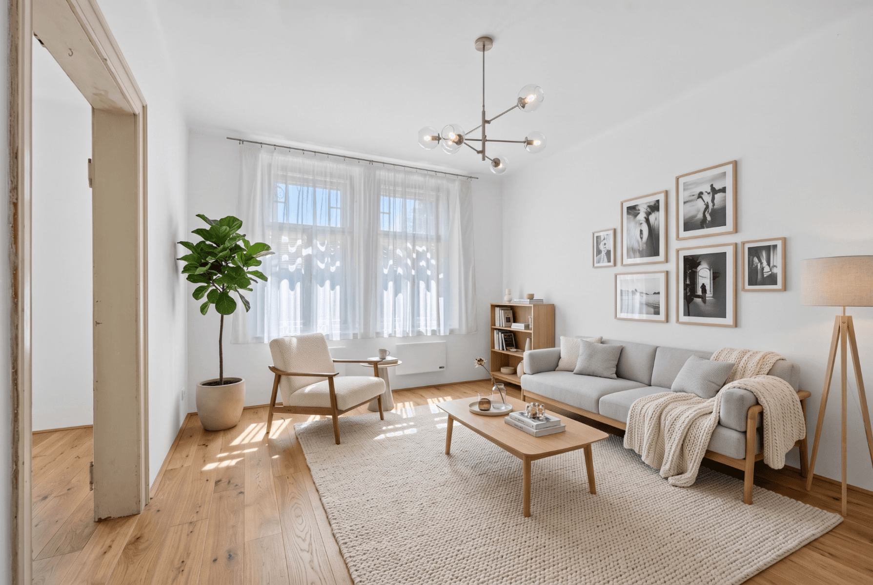 Prodej domu 500 m², pozemek 1.112 m², Revoluční, Zlonice, Středočeský kraj Prodej domu 500 m², pozemek 1.112 m², Revoluční, Zlonice, Středočeský kraj