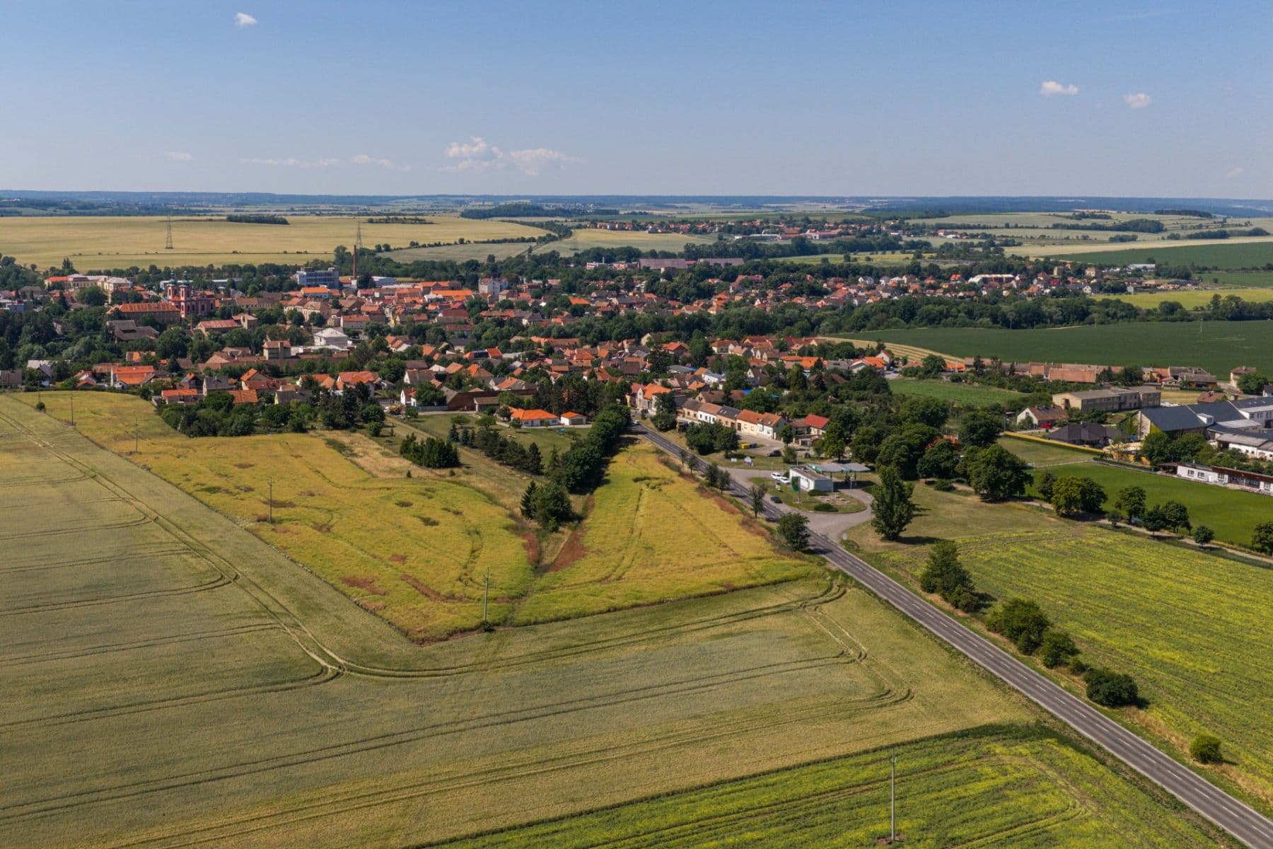 Prodej domu 500 m², pozemek 1.112 m², Revoluční, Zlonice, Středočeský kraj Prodej domu 500 m², pozemek 1.112 m², Revoluční, Zlonice, Středočeský kraj