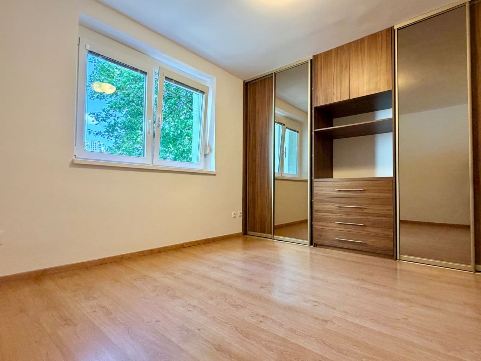 Prodej bytu 3+1 75 m², Ružová dolina, Ružinov, Bratislavský kraj Prodej bytu 3+1 75 m², Ružová dolina, Ružinov, Bratislavský kraj