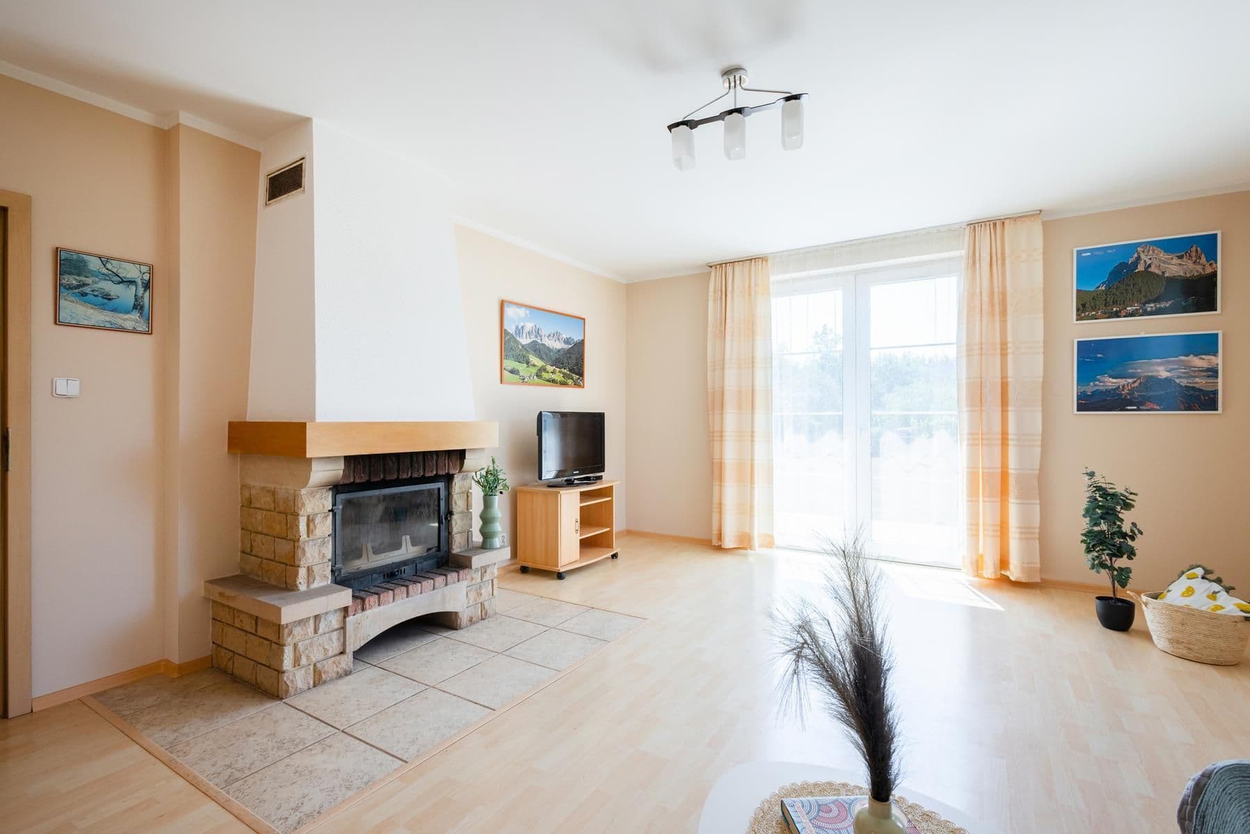 Prodej domu 130 m², pozemek 1.819 m², Kácov, Středočeský kraj Prodej domu 130 m², pozemek 1.819 m², Kácov, Středočeský kraj