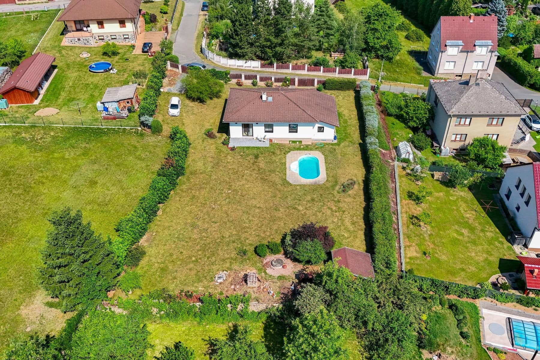 Prodej domu 130 m², pozemek 1.819 m², Kácov, Středočeský kraj Prodej domu 130 m², pozemek 1.819 m², Kácov, Středočeský kraj