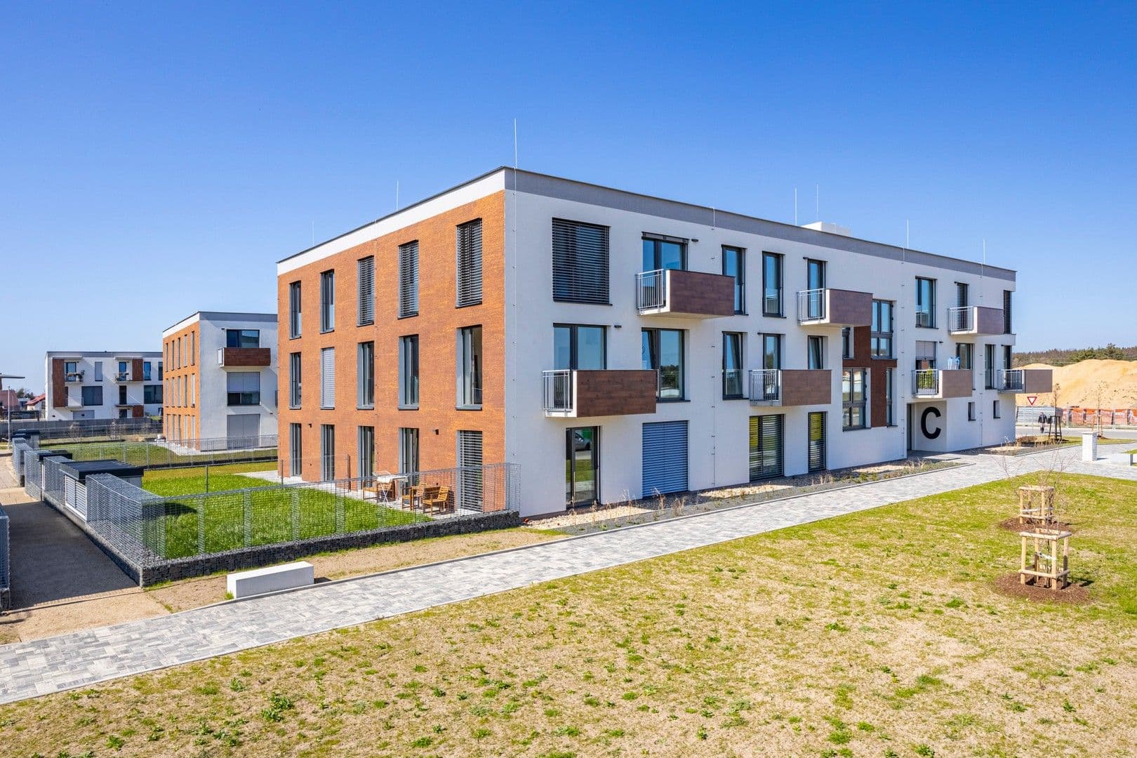 Pronájem bytu 2+kk 59 m², Josefa Truhláře, Brandýs nad Labem-Stará Boleslav, Středočeský kraj Pronájem bytu 2+kk 59 m², Josefa Truhláře, Brandýs nad Labem-Stará Boleslav, Středočeský kraj