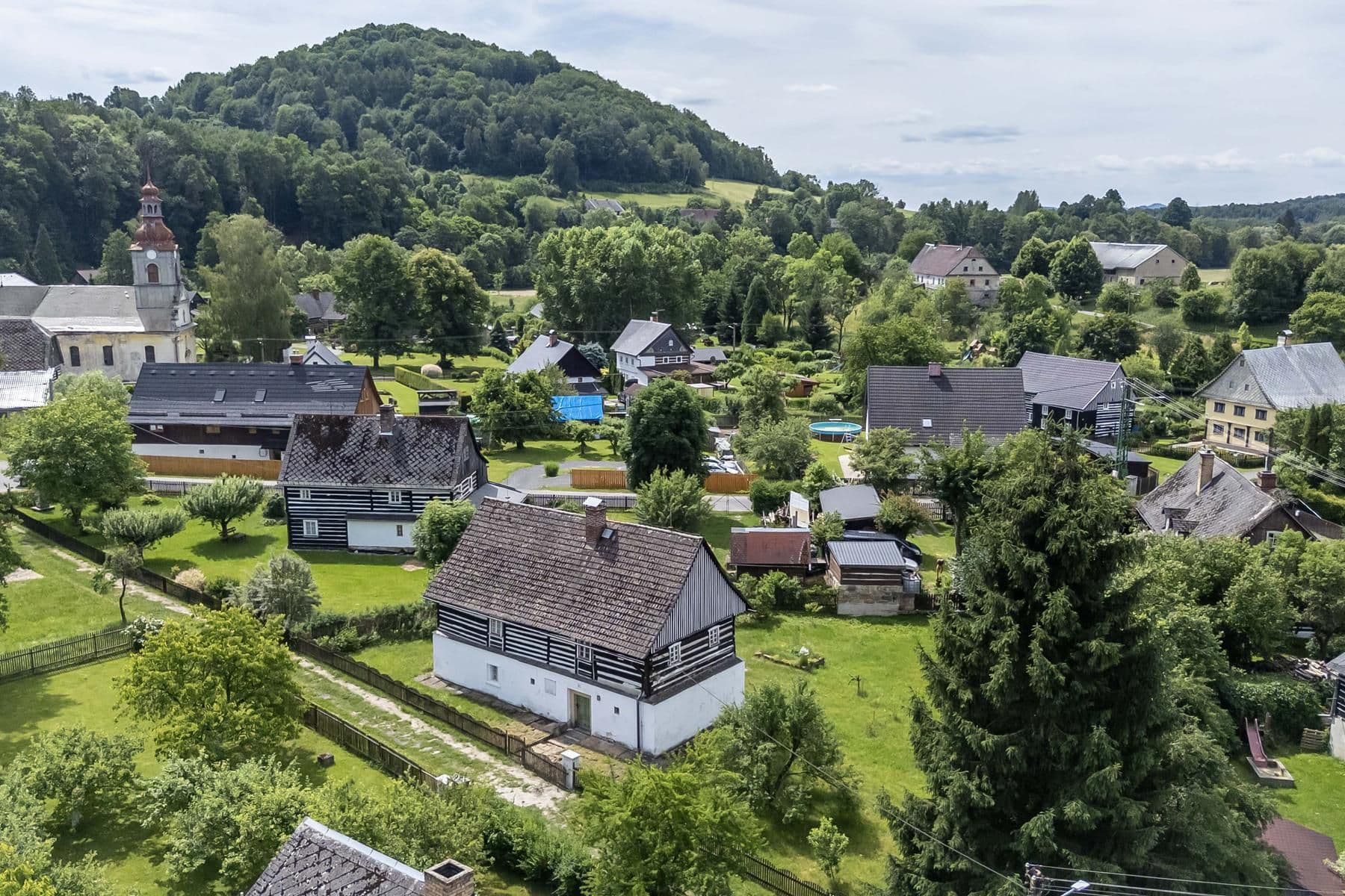 Prodej chaty, chalupy 139 m², pozemek 915 m², Velenice, Liberecký kraj Prodej chaty, chalupy 139 m², pozemek 915 m², Velenice, Liberecký kraj