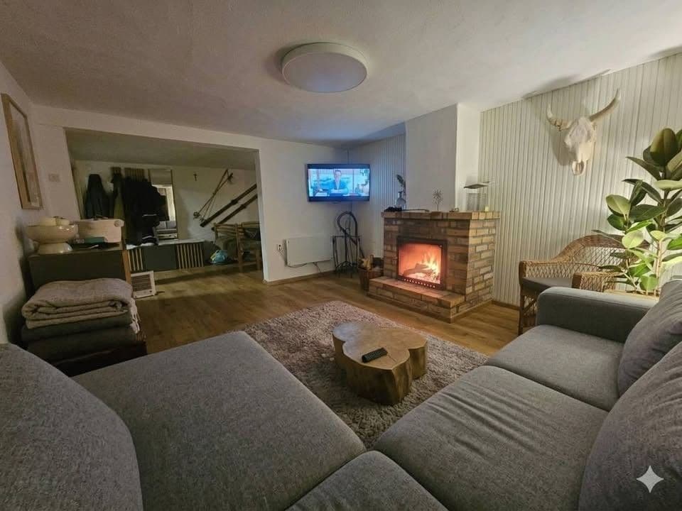 Prodej chaty, chalupy 100 m², pozemek 568 m², Suchý vrch, Limbach, Bratislavský kraj Prodej chaty, chalupy 100 m², pozemek 568 m², Suchý vrch, Limbach, Bratislavský kraj