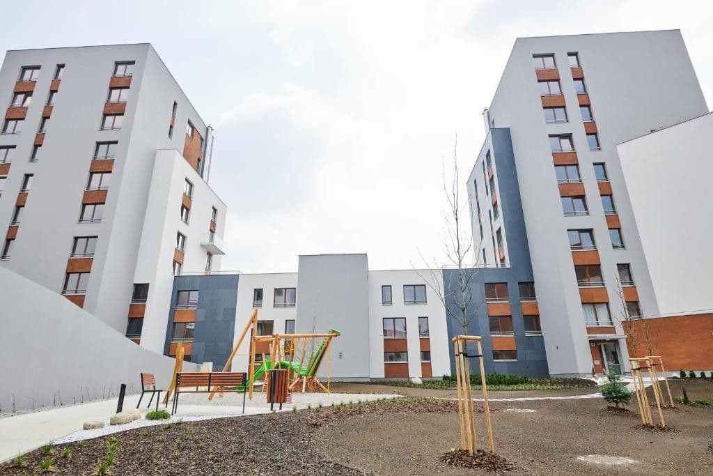 Pronájem bytu 1+kk 45 m², V Háji, Praha, Praha Pronájem bytu 1+kk 45 m², V Háji, Praha, Praha