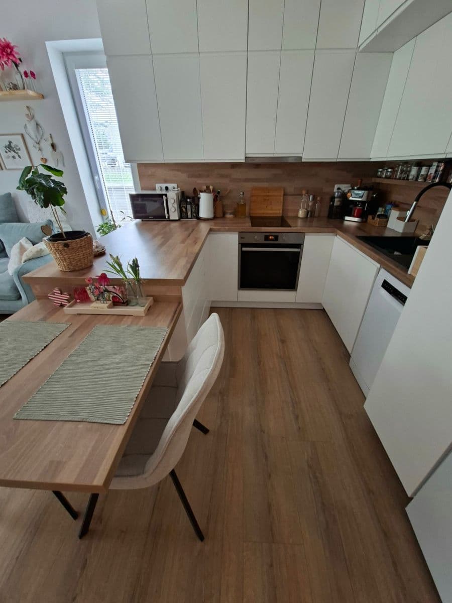 Prodej bytu 2+kk 58 m², K Zelené louce, Plzeň, Plzeňský kraj Prodej bytu 2+kk 58 m², K Zelené louce, Plzeň, Plzeňský kraj