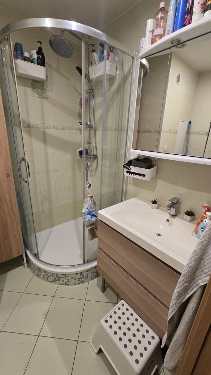Pronájem bytu 2+kk 49 m², Milánská, Praha, Praha Pronájem bytu 2+kk 49 m², Milánská, Praha, Praha