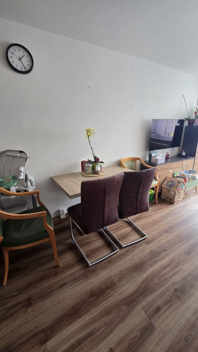 Pronájem bytu 2+kk 49 m², Milánská, Praha, Praha Pronájem bytu 2+kk 49 m², Milánská, Praha, Praha