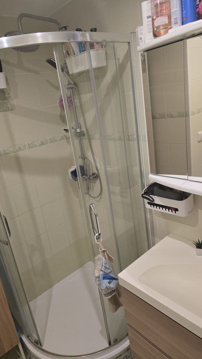 Pronájem bytu 2+kk 49 m², Milánská, Praha, Praha Pronájem bytu 2+kk 49 m², Milánská, Praha, Praha