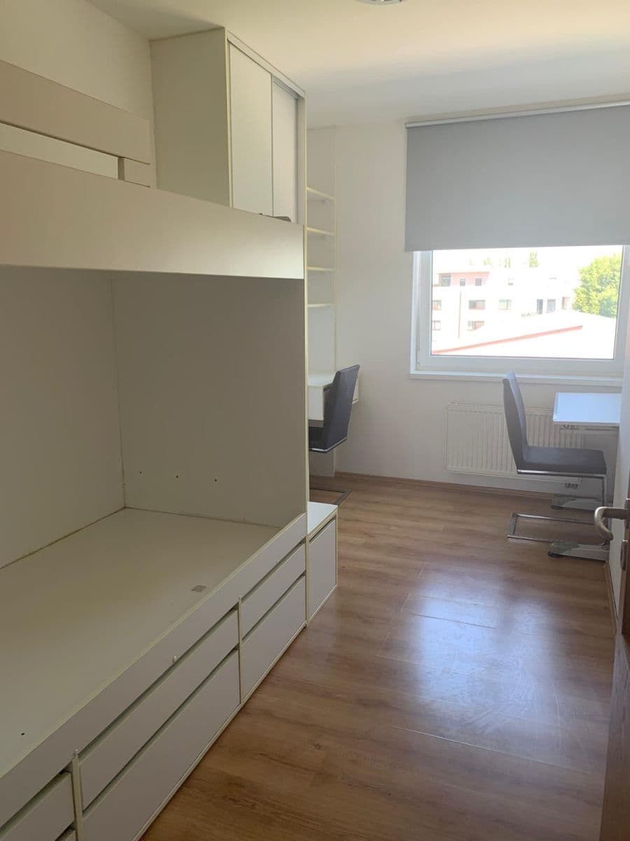 Pronájem bytu 3+kk 73 m², Křivatcová, Praha, Praha Pronájem bytu 3+kk 73 m², Křivatcová, Praha, Praha