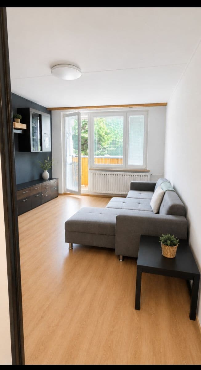 Prodej bytu 2+1 62 m², Suchý vršek, Praha, Praha Prodej bytu 2+1 62 m², Suchý vršek, Praha, Praha