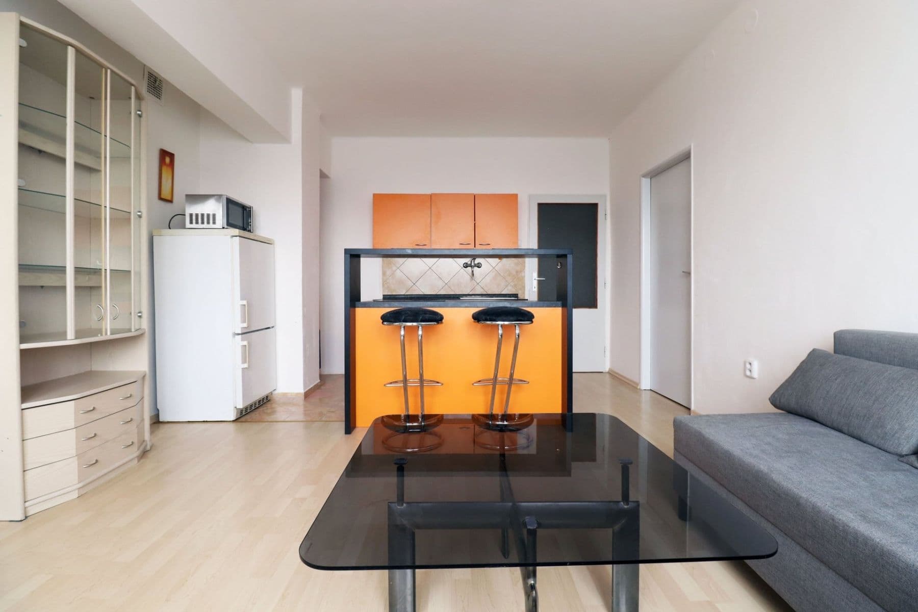 Pronájem bytu 2+kk 49 m², Červené Vršky, Benešov, Středočeský kraj Pronájem bytu 2+kk 49 m², Červené Vršky, Benešov, Středočeský kraj