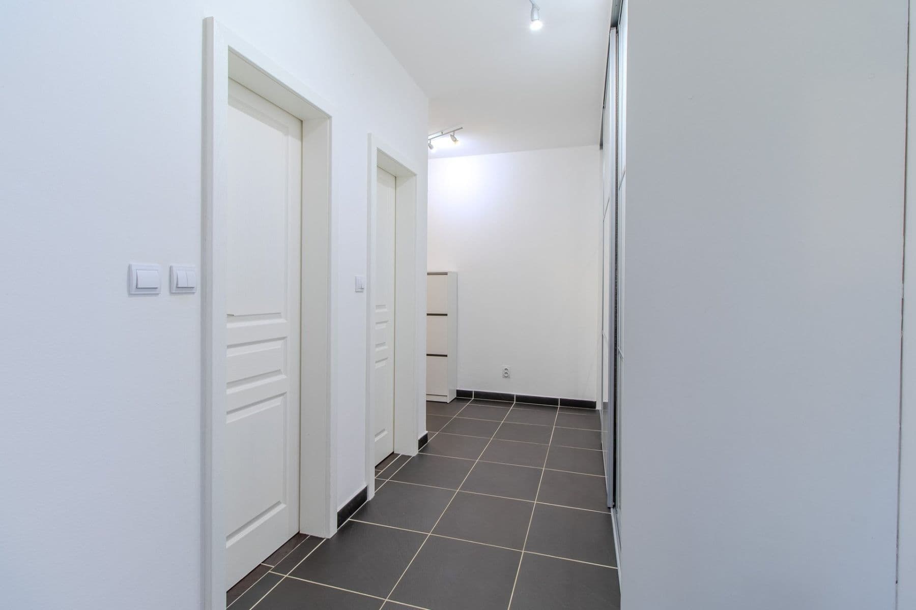 Pronájem bytu 2+1 70 m², Na Hrádku, Kralupy nad Vltavou, Středočeský kraj Pronájem bytu 2+1 70 m², Na Hrádku, Kralupy nad Vltavou, Středočeský kraj