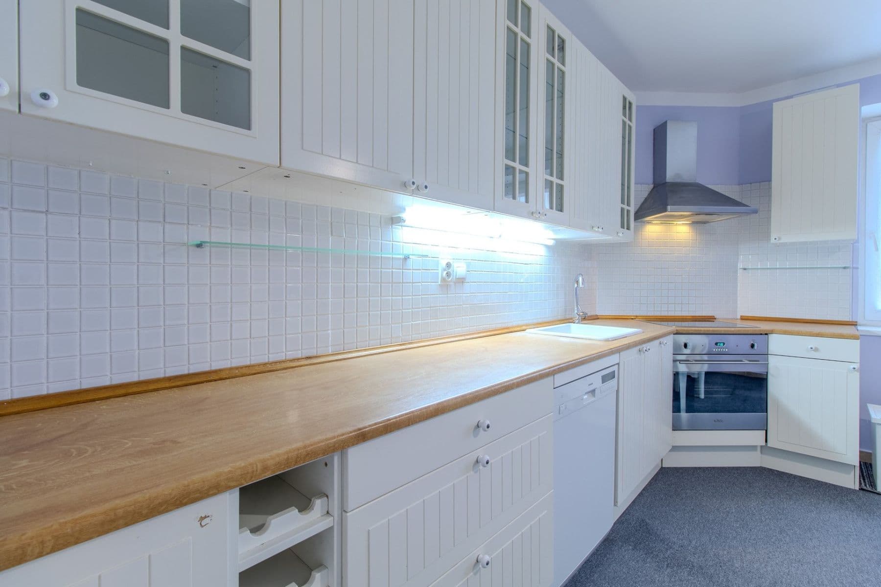 Pronájem bytu 2+1 70 m², Na Hrádku, Kralupy nad Vltavou, Středočeský kraj Pronájem bytu 2+1 70 m², Na Hrádku, Kralupy nad Vltavou, Středočeský kraj