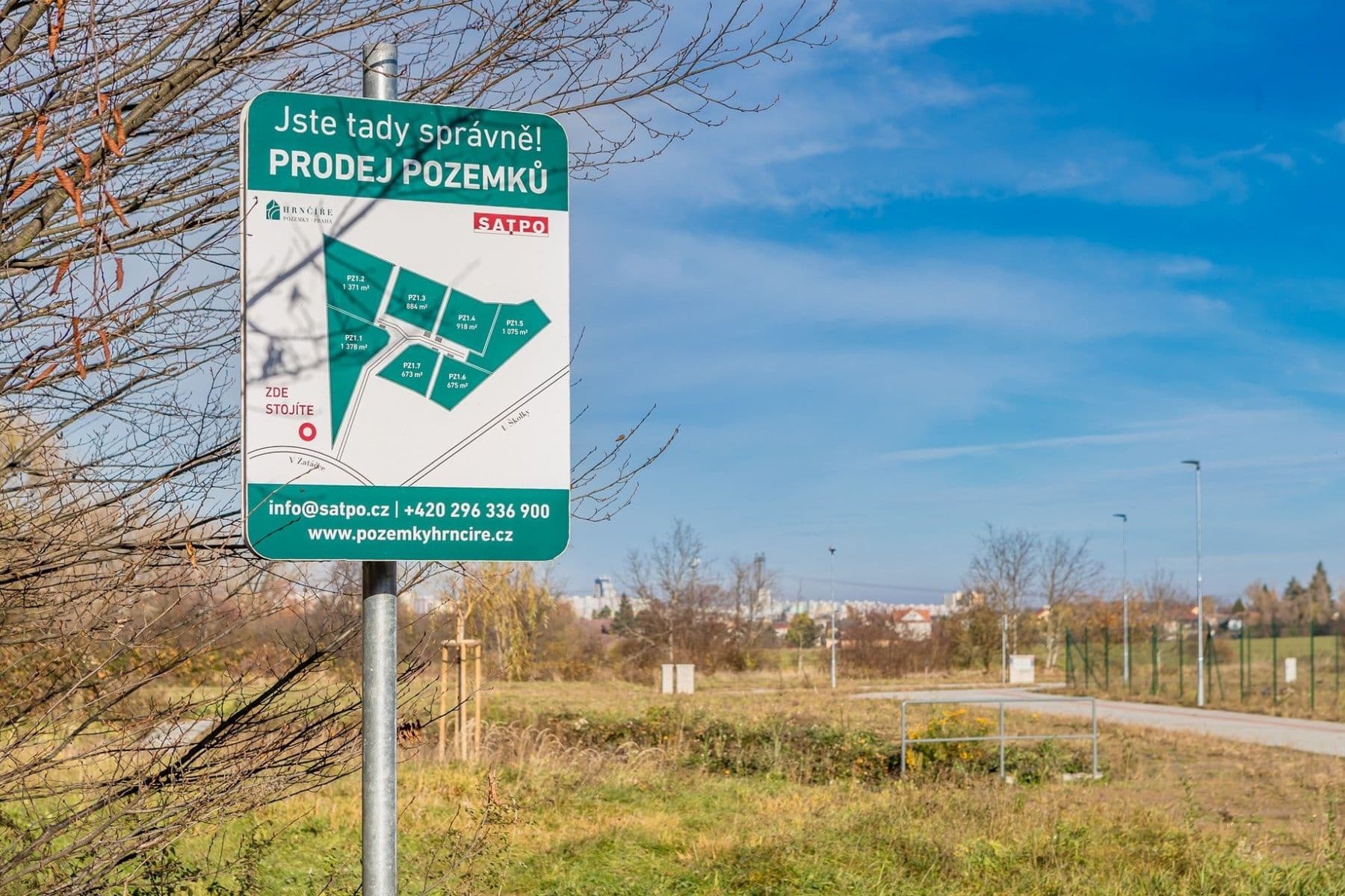 Prodej pozemku 1.075 m², V zatáčce, Praha, Praha Prodej pozemku 1.075 m², V zatáčce, Praha, Praha