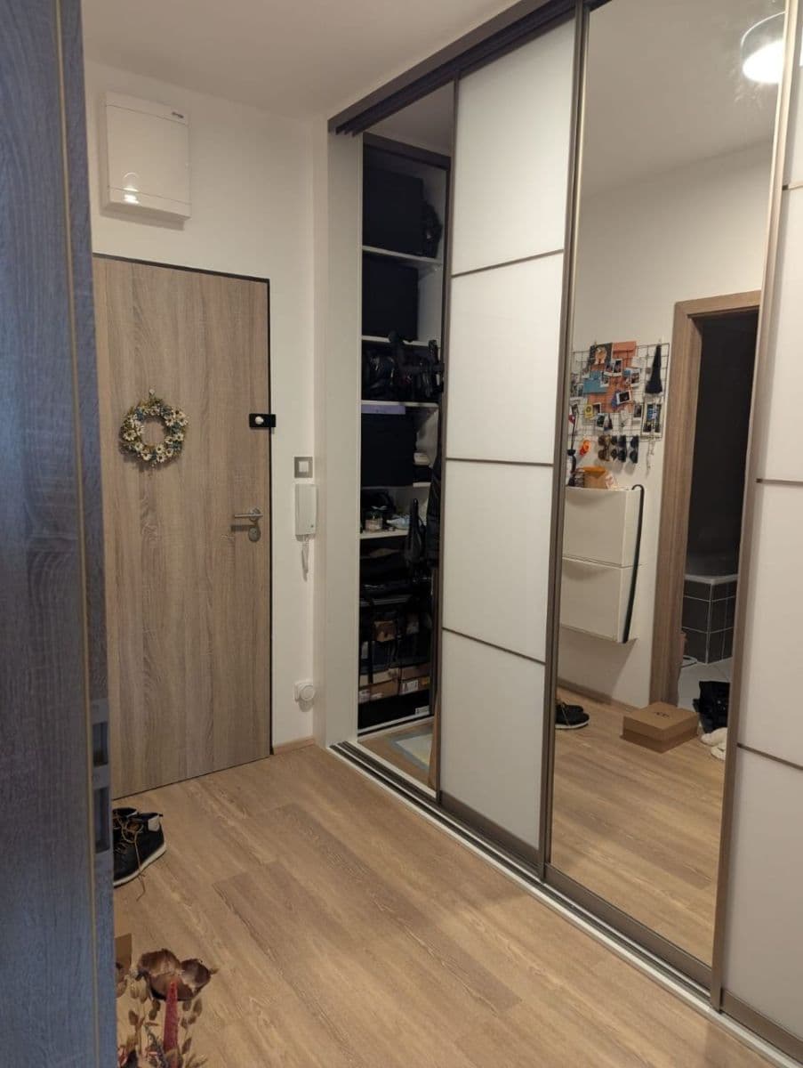 Pronájem bytu 2+kk 54 m², Lovosická, Praha, Praha Pronájem bytu 2+kk 54 m², Lovosická, Praha, Praha