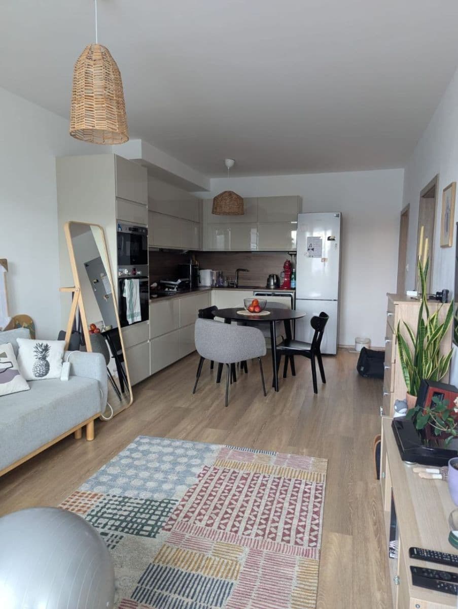 Pronájem bytu 2+kk 54 m², Lovosická, Praha, Praha Pronájem bytu 2+kk 54 m², Lovosická, Praha, Praha