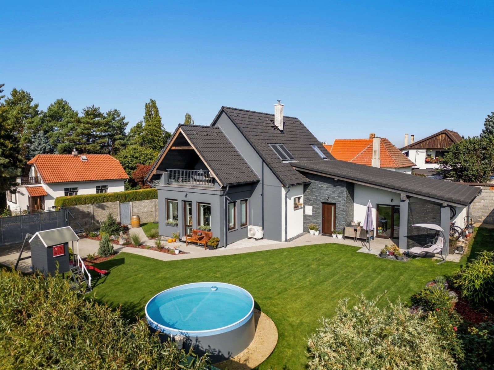 Prodej domu 145 m², pozemek 637 m², Jana Čermáka, Přišimasy, Středočeský kraj Prodej domu 145 m², pozemek 637 m², Jana Čermáka, Přišimasy, Středočeský kraj