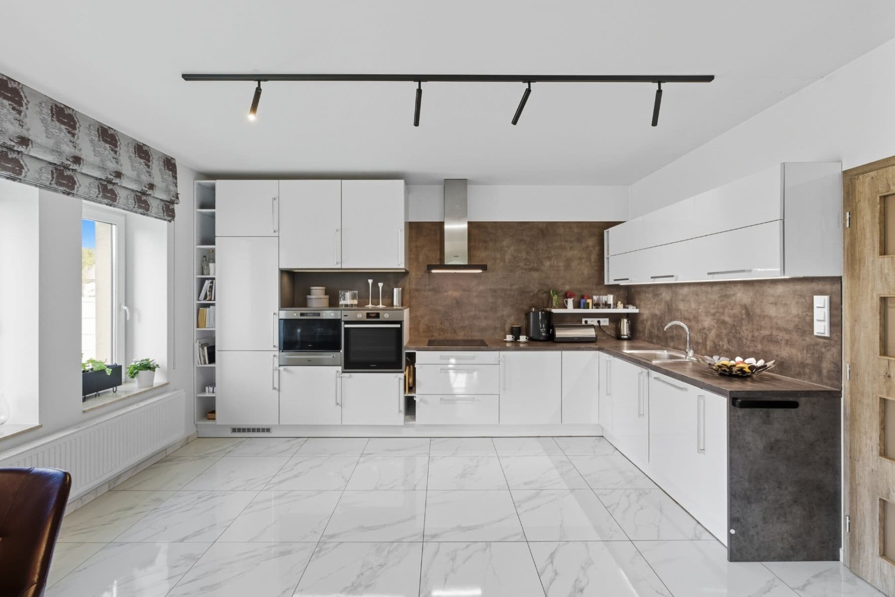 Prodej domu 145 m², pozemek 637 m², Jana Čermáka, Přišimasy, Středočeský kraj Prodej domu 145 m², pozemek 637 m², Jana Čermáka, Přišimasy, Středočeský kraj