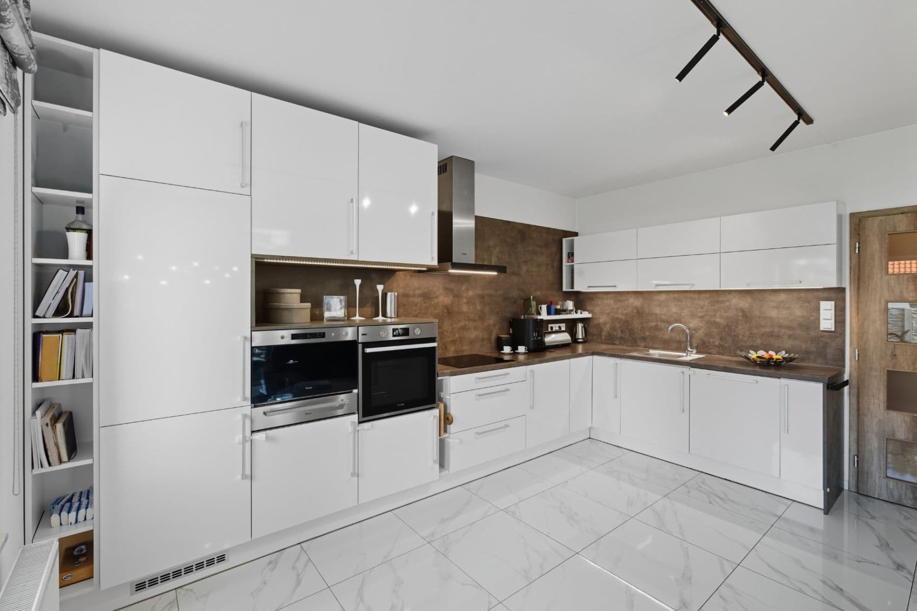 Prodej domu 145 m², pozemek 637 m², Jana Čermáka, Přišimasy, Středočeský kraj Prodej domu 145 m², pozemek 637 m², Jana Čermáka, Přišimasy, Středočeský kraj