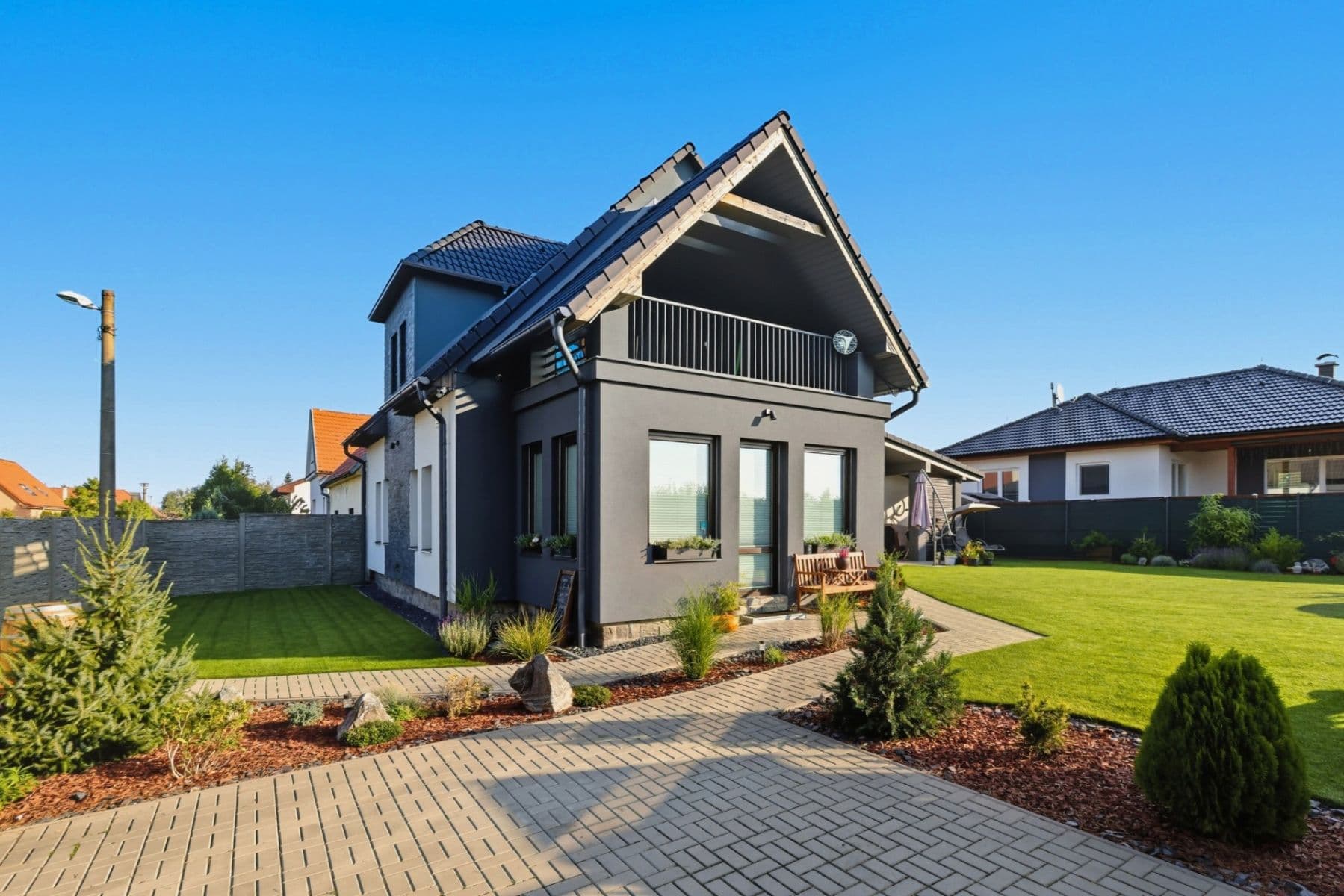 Prodej domu 145 m², pozemek 637 m², Jana Čermáka, Přišimasy, Středočeský kraj Prodej domu 145 m², pozemek 637 m², Jana Čermáka, Přišimasy, Středočeský kraj