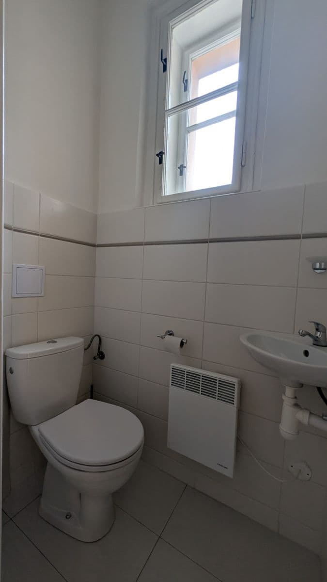 Pronájem bytu 1+kk 28 m², Jaurisova, Praha, Praha Pronájem bytu 1+kk 28 m², Jaurisova, Praha, Praha