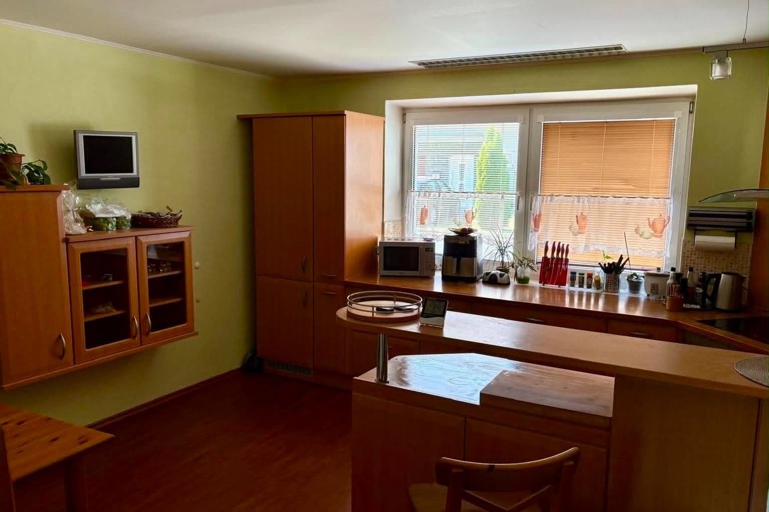 Prodej domu 184 m², pozemek 913 m², Střížovice, Zlínský kraj Prodej domu 184 m², pozemek 913 m², Střížovice, Zlínský kraj