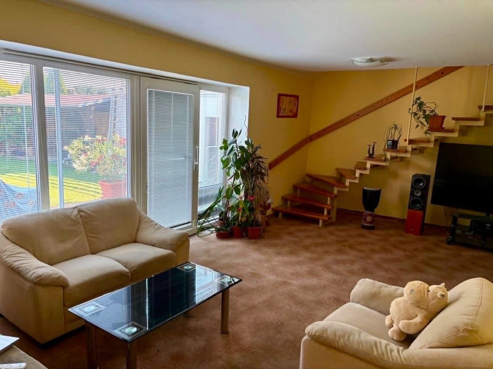 Prodej domu 184 m², pozemek 913 m², Střížovice, Zlínský kraj Prodej domu 184 m², pozemek 913 m², Střížovice, Zlínský kraj