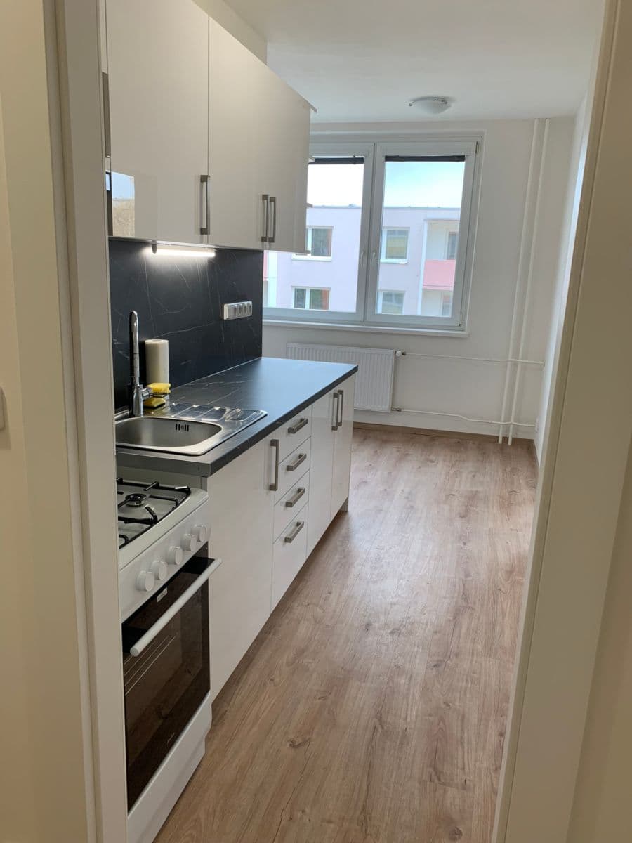 Pronájem bytu 2+1 58 m², U Větrolamu, Hustopeče, Jihomoravský kraj Pronájem bytu 2+1 58 m², U Větrolamu, Hustopeče, Jihomoravský kraj