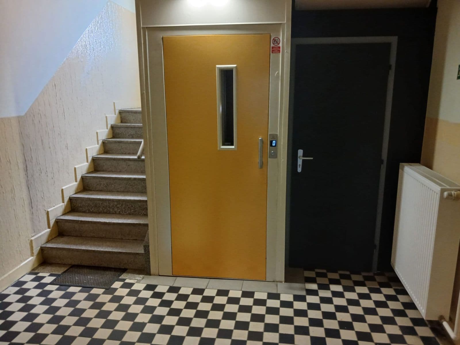 Prodej bytu 2+1 62 m², Písecká, Bechyně, Jihočeský kraj Prodej bytu 2+1 62 m², Písecká, Bechyně, Jihočeský kraj