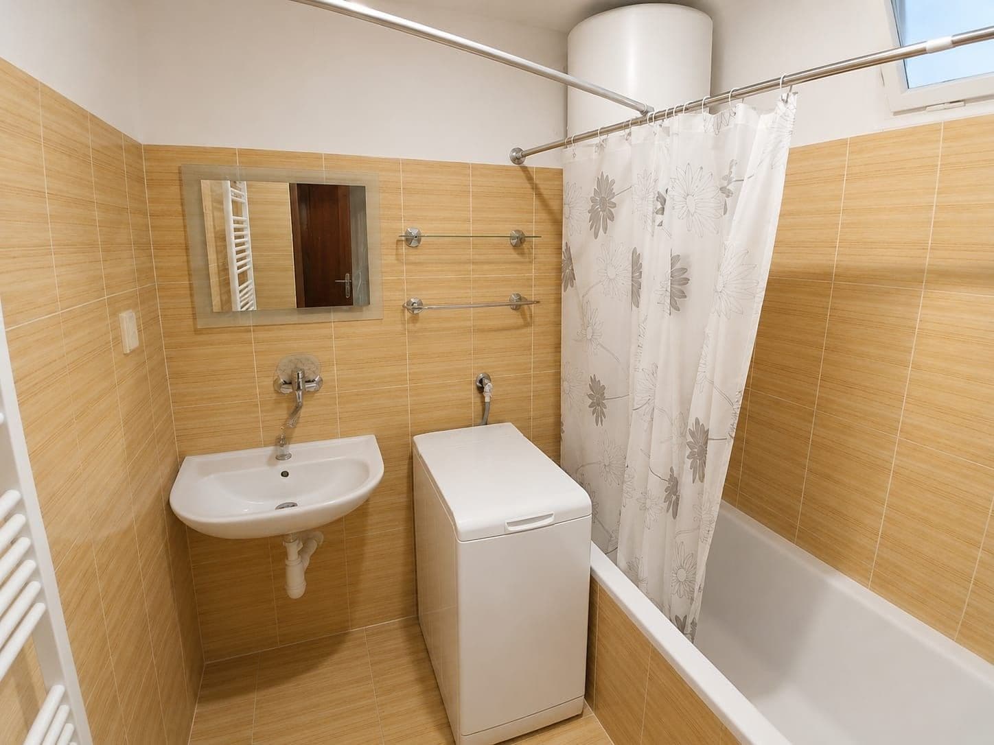 Prodej bytu 2+1 66 m², Na Libuši, Bechyně, Jihočeský kraj Prodej bytu 2+1 66 m², Na Libuši, Bechyně, Jihočeský kraj