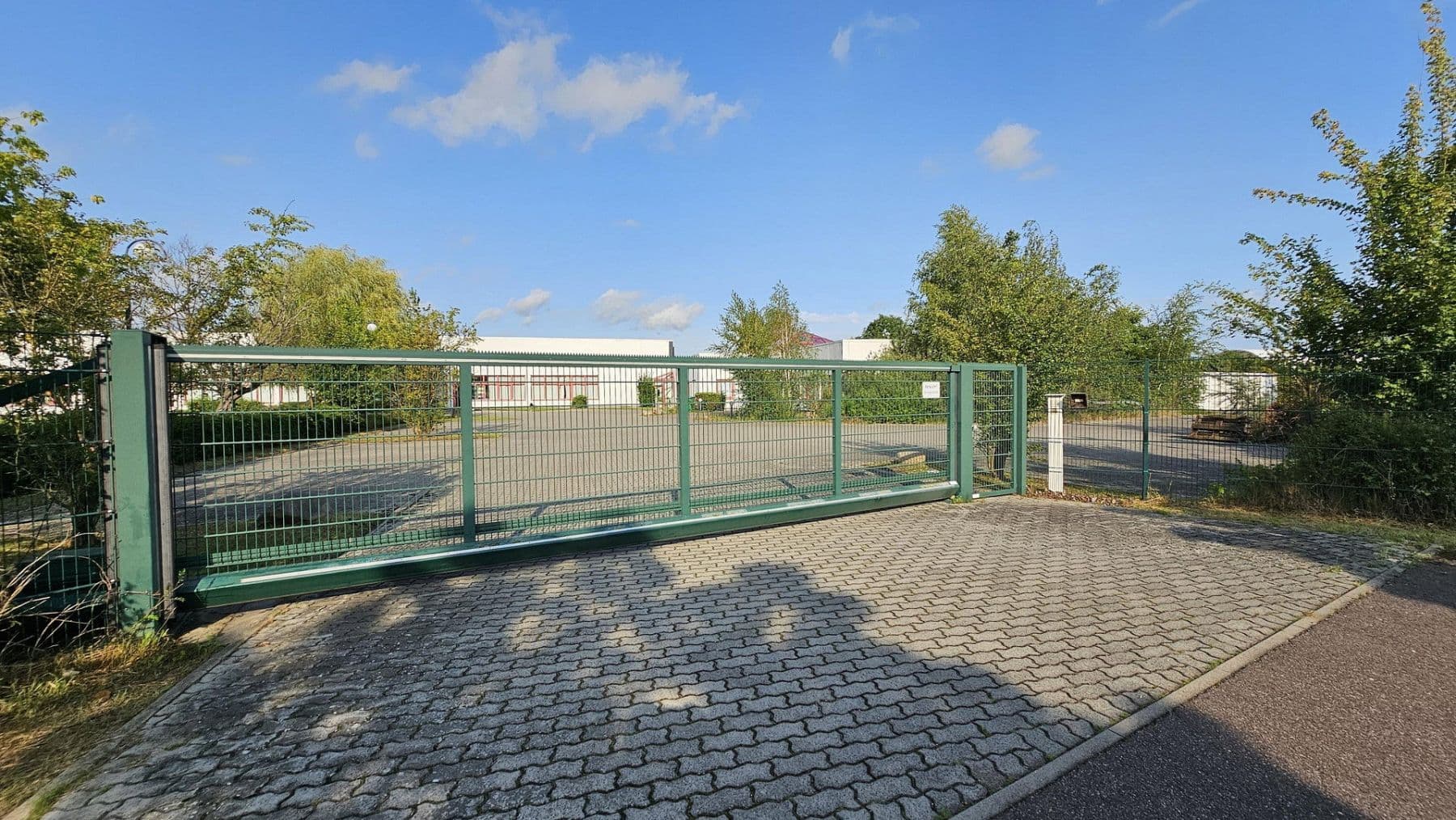 Prodej nebytového prostoru 11.650 m², Ludwigsfelde, Braniborsko Prodej nebytového prostoru 11.650 m², Ludwigsfelde, Braniborsko