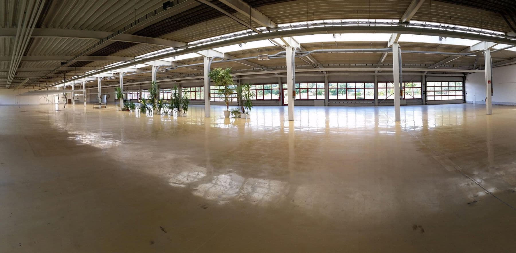 Prodej nebytového prostoru 11.650 m², Ludwigsfelde, Braniborsko Prodej nebytového prostoru 11.650 m², Ludwigsfelde, Braniborsko