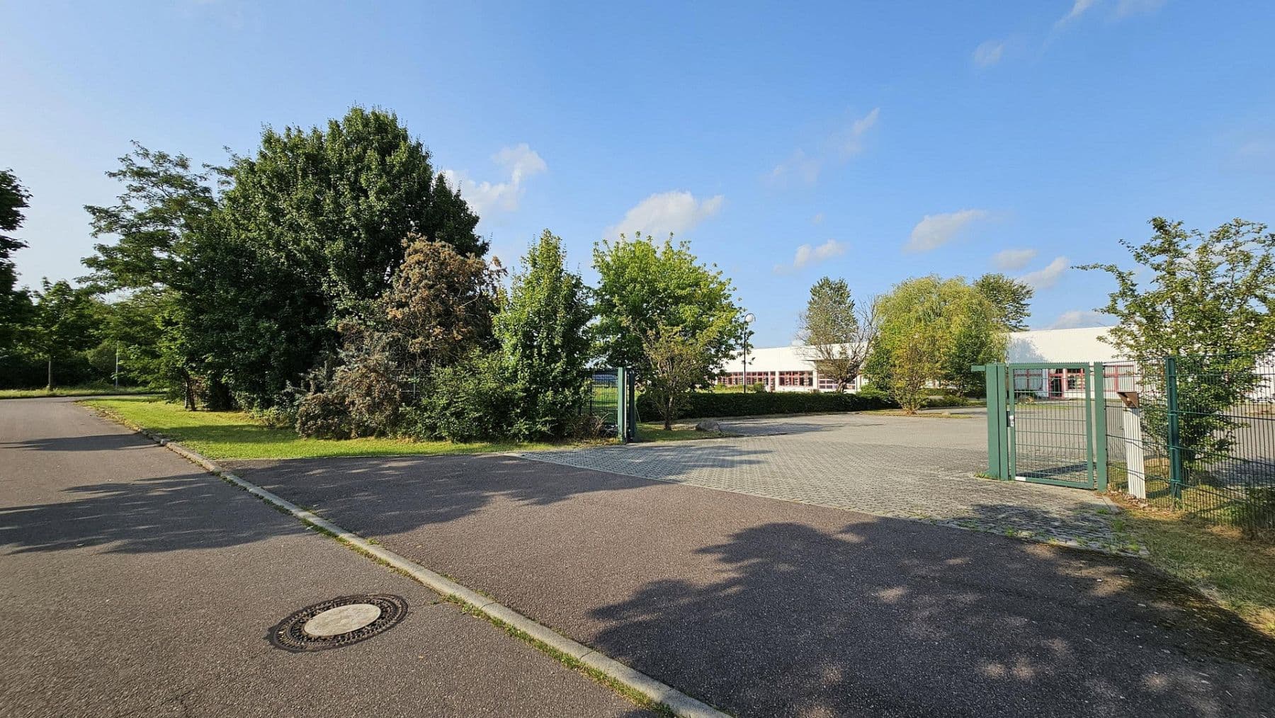 Prodej nebytového prostoru 11.650 m², Ludwigsfelde, Braniborsko Prodej nebytového prostoru 11.650 m², Ludwigsfelde, Braniborsko