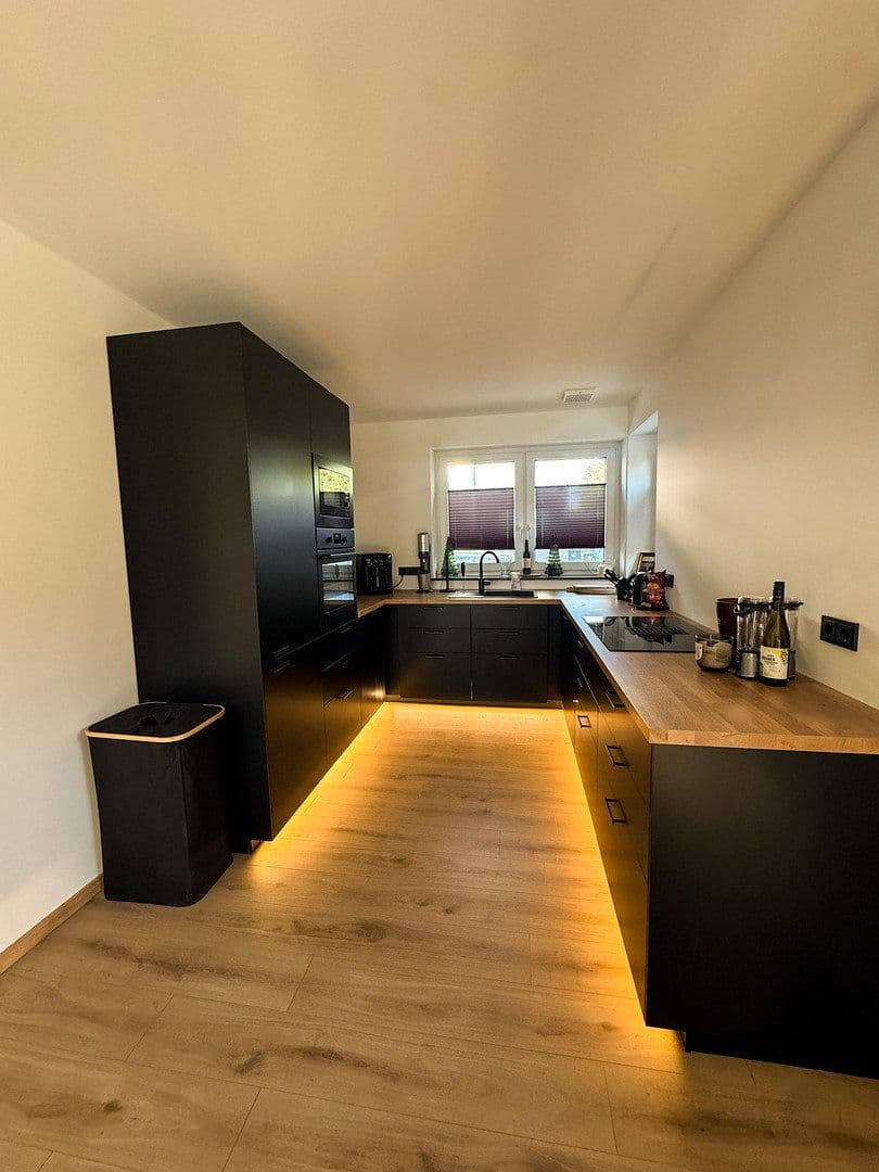 Prodej domu 130 m², pozemek 320 m², Schwerte, Severní Porýní-Vestfálsko Prodej domu 130 m², pozemek 320 m², Schwerte, Severní Porýní-Vestfálsko
