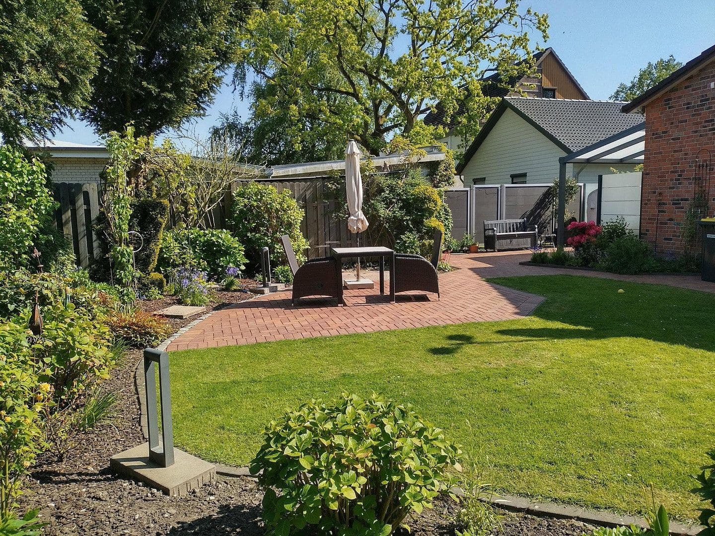 Prodej domu 139 m², pozemek 505 m², Brunsbüttel, Šlesvicko-Holštýnsko Prodej domu 139 m², pozemek 505 m², Brunsbüttel, Šlesvicko-Holštýnsko