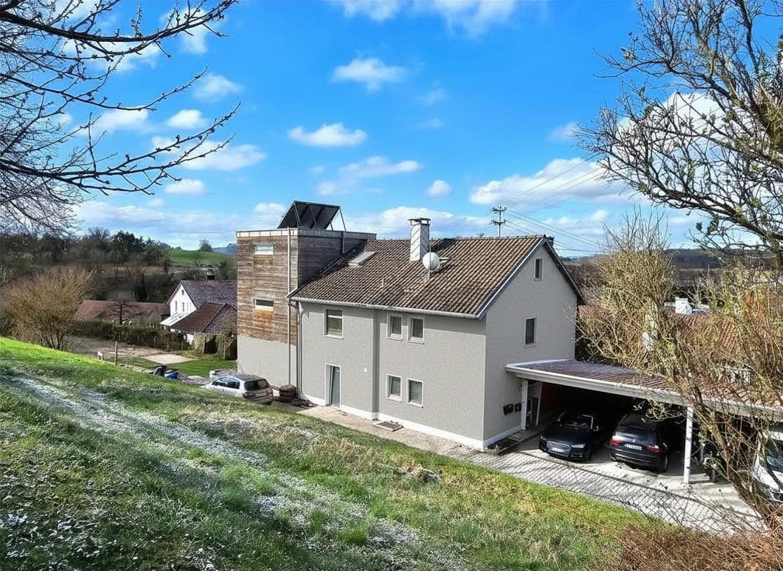Prodej domu 339 m², pozemek 375 m², Paradiesweg 2, Aach, Bádensko-Württembersko Prodej domu 339 m², pozemek 375 m², Paradiesweg 2, Aach, Bádensko-Württembersko