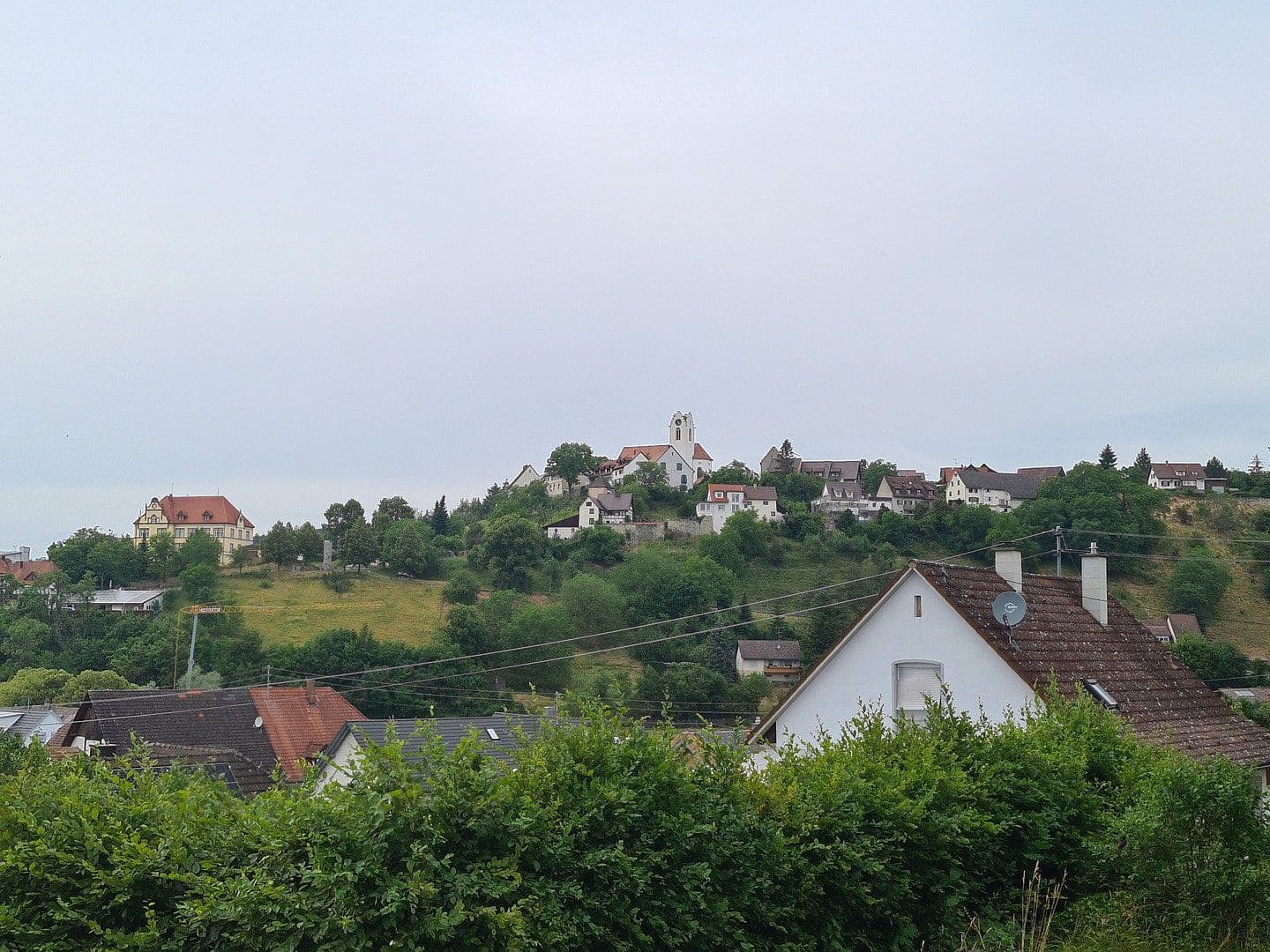 Prodej domu 339 m², pozemek 375 m², Paradiesweg 2, Aach, Bádensko-Württembersko Prodej domu 339 m², pozemek 375 m², Paradiesweg 2, Aach, Bádensko-Württembersko