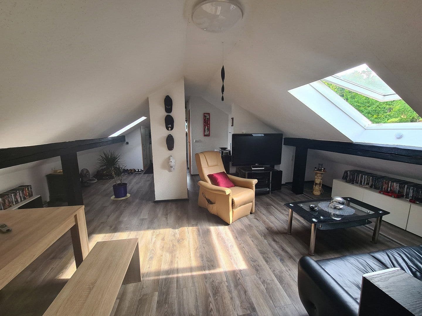 Prodej domu 339 m², pozemek 375 m², Paradiesweg 2, Aach, Bádensko-Württembersko Prodej domu 339 m², pozemek 375 m², Paradiesweg 2, Aach, Bádensko-Württembersko