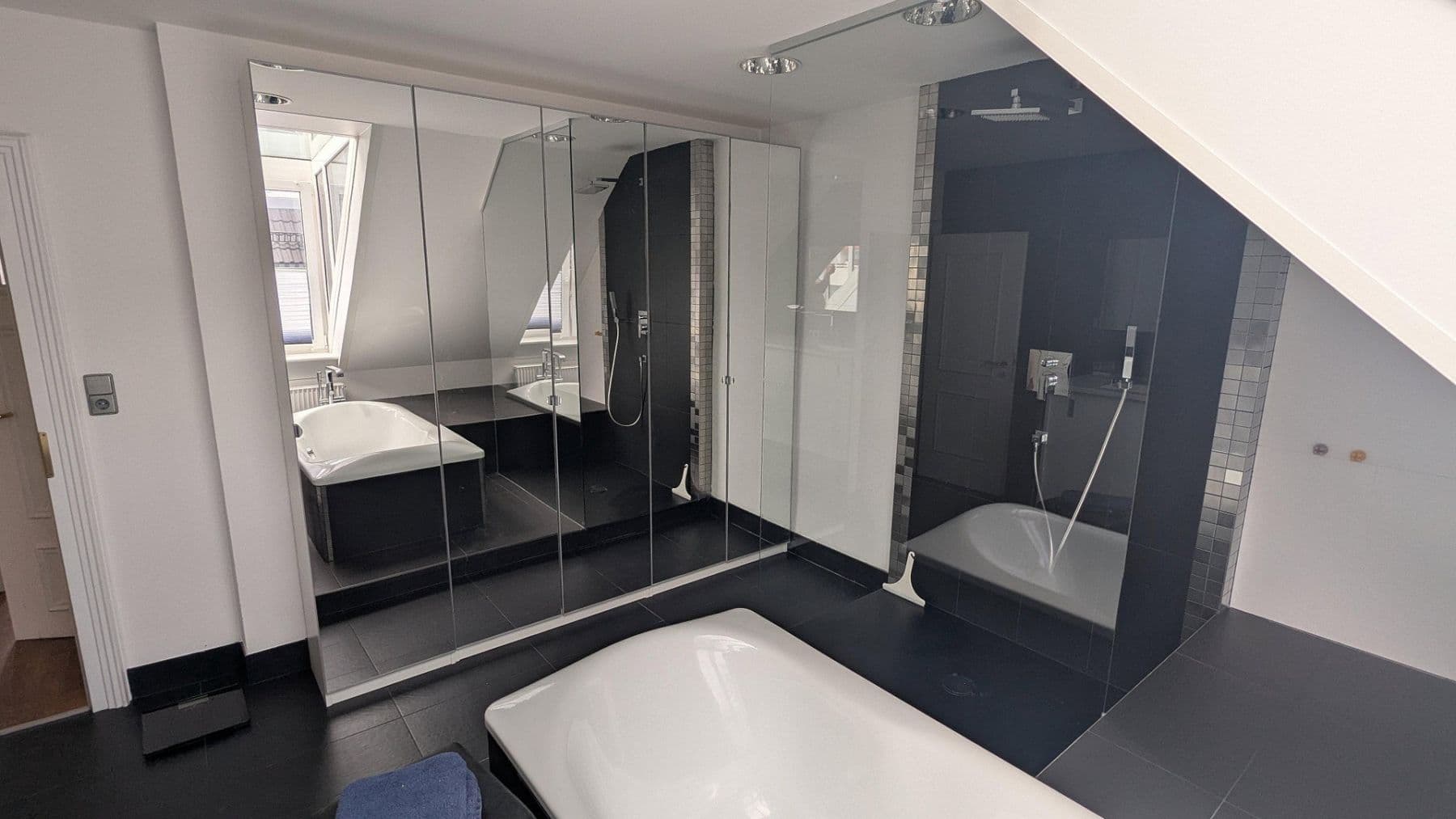 Pronájem bytu 3+kk 111 m², Kantstraße 24, München, Bavorsko Pronájem bytu 3+kk 111 m², Kantstraße 24, München, Bavorsko