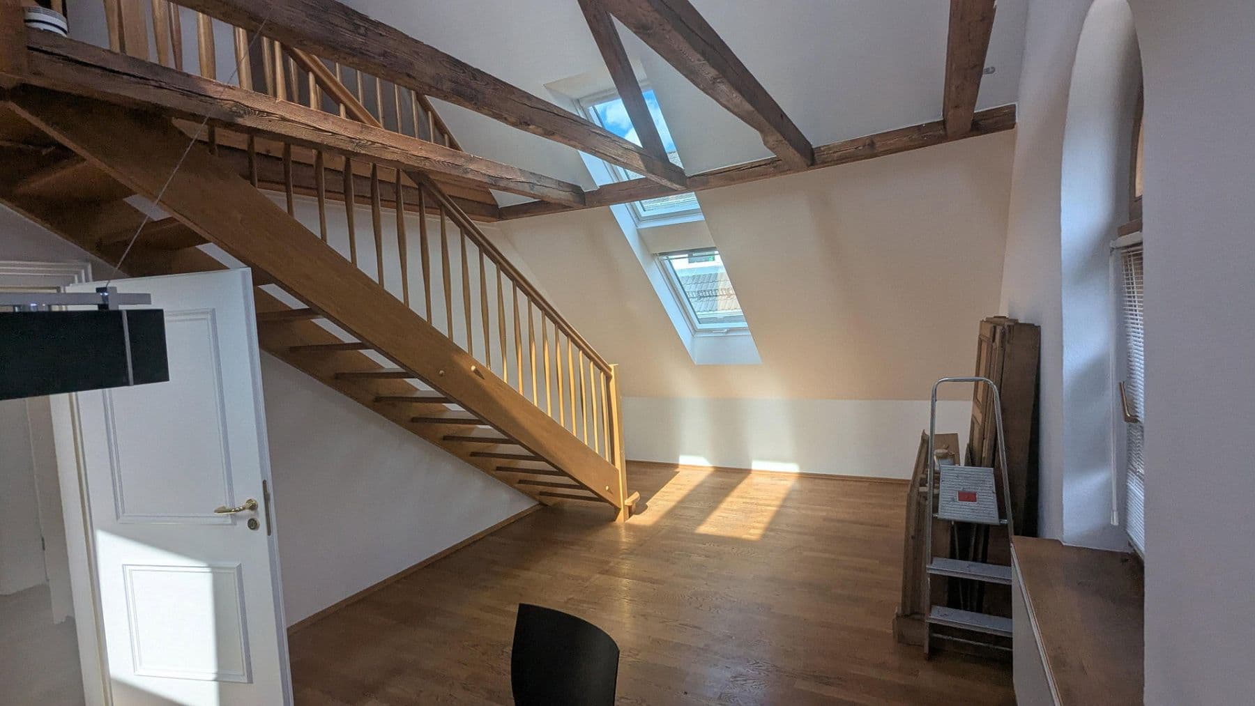 Pronájem bytu 3+kk 111 m², Kantstraße 24, München, Bavorsko Pronájem bytu 3+kk 111 m², Kantstraße 24, München, Bavorsko