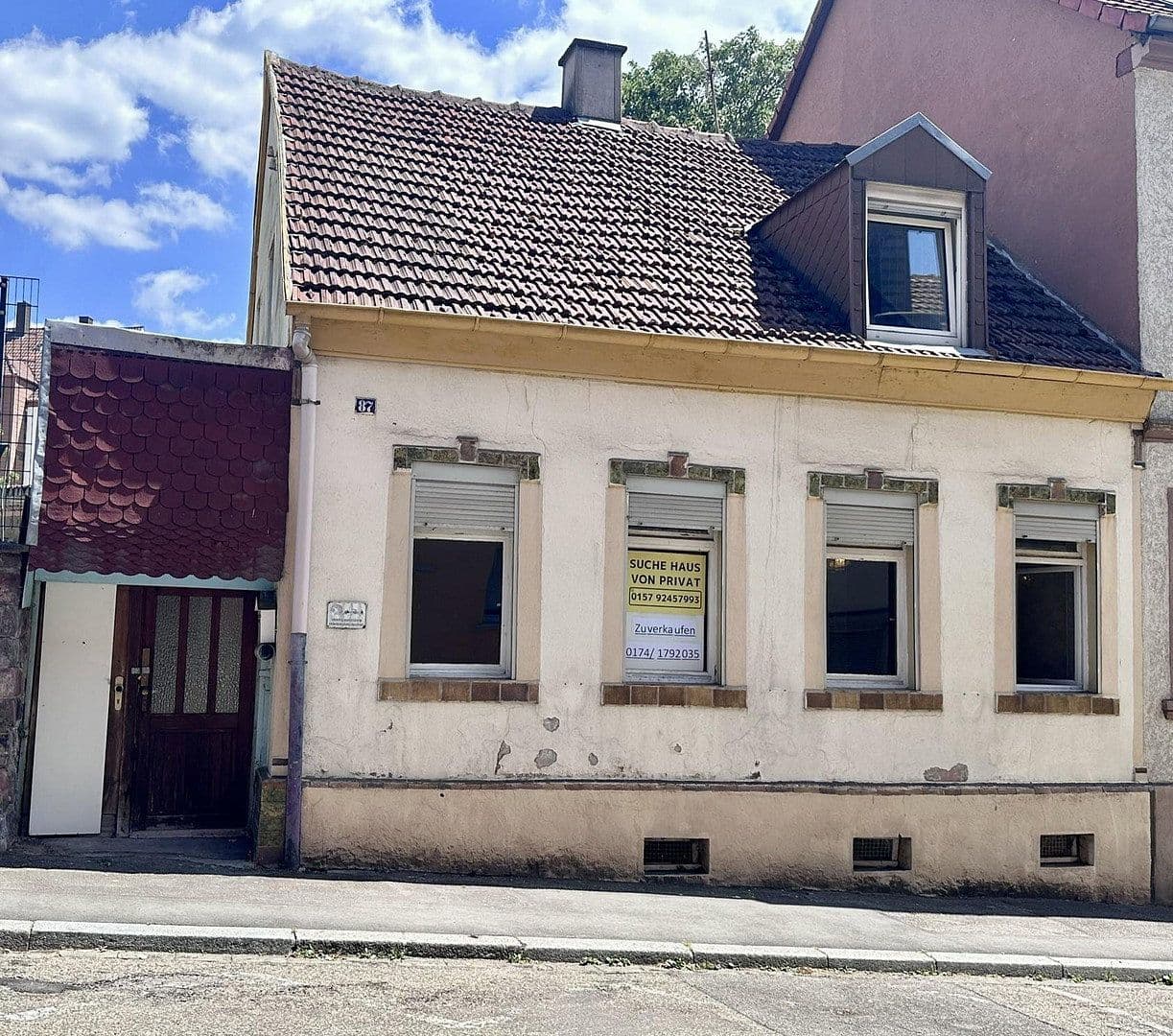 Prodej domu 90 m², pozemek 190 m², Herzogstraße 87, Pirmasens, Porýní-Falc Prodej domu 90 m², pozemek 190 m², Herzogstraße 87, Pirmasens, Porýní-Falc