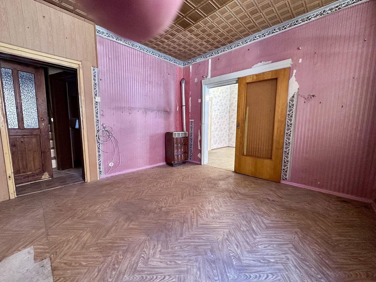 Prodej domu 90 m², pozemek 190 m², Herzogstraße 87, Pirmasens, Porýní-Falc Prodej domu 90 m², pozemek 190 m², Herzogstraße 87, Pirmasens, Porýní-Falc