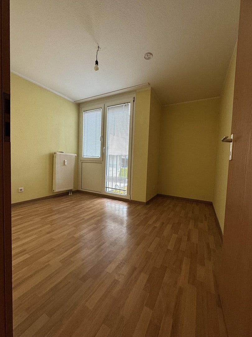 Pronájem bytu 3+1 70 m², Göppingen, Bádensko-Württembersko Pronájem bytu 3+1 70 m², Göppingen, Bádensko-Württembersko