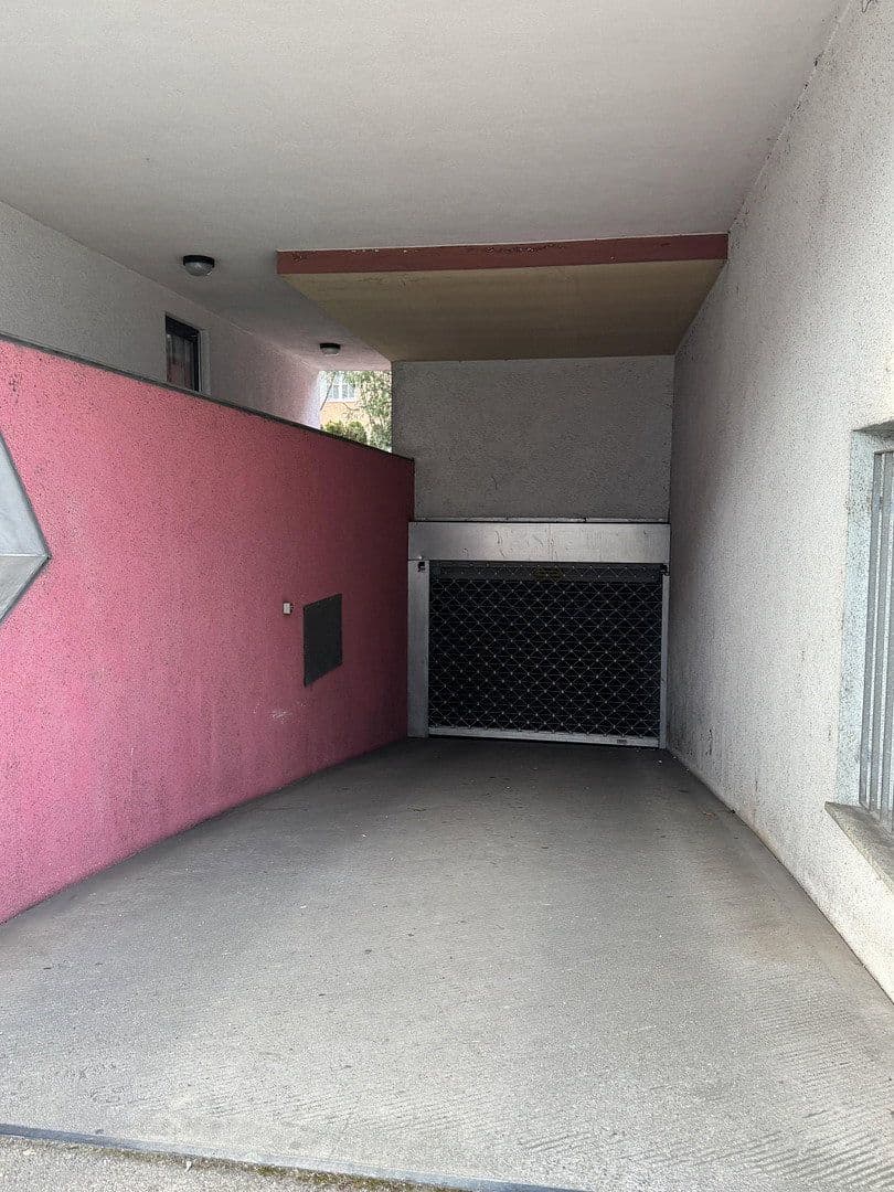 Pronájem bytu 3+1 70 m², Göppingen, Bádensko-Württembersko Pronájem bytu 3+1 70 m², Göppingen, Bádensko-Württembersko