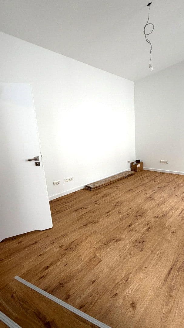 Pronájem bytu 4+1 69 m², Adalbertsteinweg 111, Cáchy, Severní Porýní-Vestfálsko Pronájem bytu 4+1 69 m², Adalbertsteinweg 111, Cáchy, Severní Porýní-Vestfálsko
