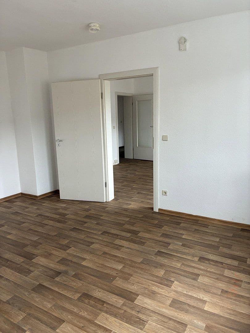 Pronájem bytu 4+1 84 m², Amalienstraße 123, Dessau-Roßlau, Sasko-Anhaltsko Pronájem bytu 4+1 84 m², Amalienstraße 123, Dessau-Roßlau, Sasko-Anhaltsko