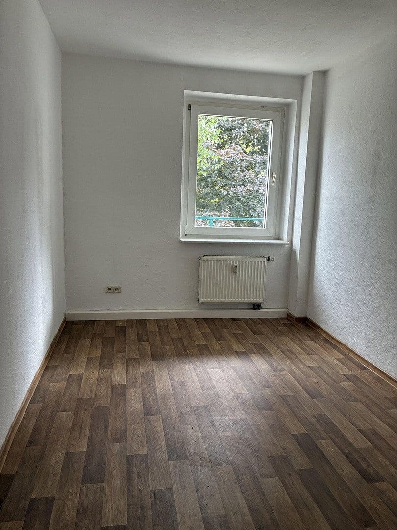 Pronájem bytu 4+1 84 m², Amalienstraße 123, Dessau-Roßlau, Sasko-Anhaltsko Pronájem bytu 4+1 84 m², Amalienstraße 123, Dessau-Roßlau, Sasko-Anhaltsko